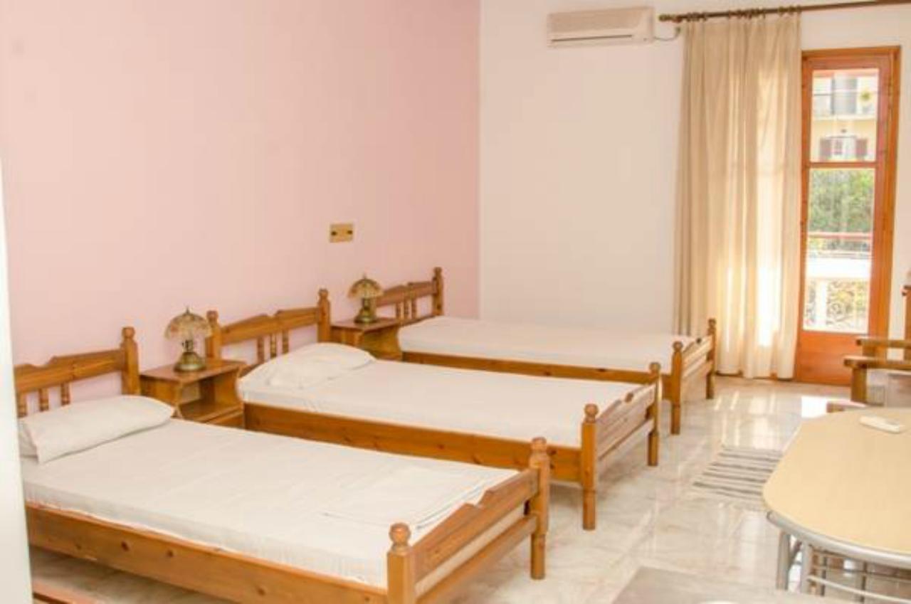 Kristi Apartment Poros  ภายนอก รูปภาพ